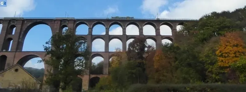 Γκελτζσταλμπρύκε-Ράιχενμπαχ-Göltzschtalbrücke-Göltzschtal: Η μεγαλύτερη γέφυρα από τούβλα στον κόσμο