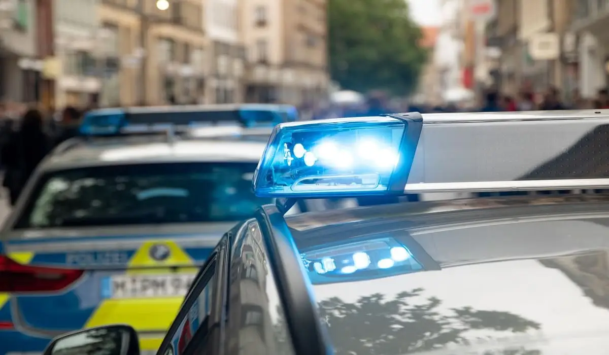 Αστυνομική παρέμβαση με γκλομπ και σπρέι σε πάρτι στο Esslingen