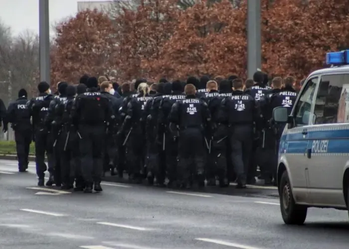 Η Γερμανική αστυνομία προειδοποιεί: «Ομάδες δολοφόνων» ταξιδεύουν στη Γερμανία