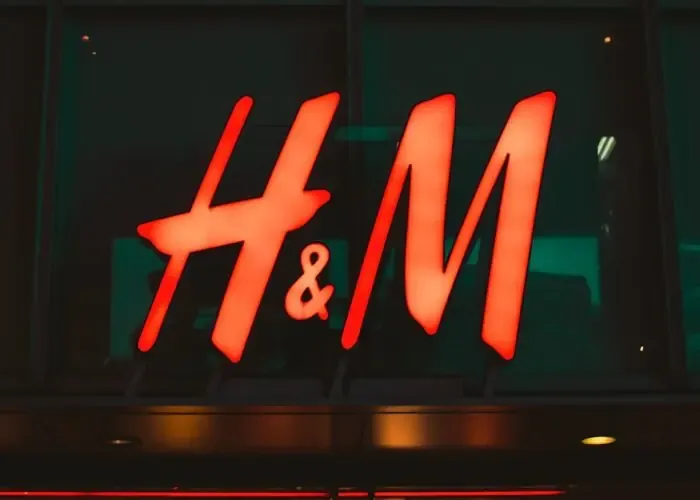 300 εργαζόμενοι της H&M στη Γερμανία στο χείλος της απόλυσης