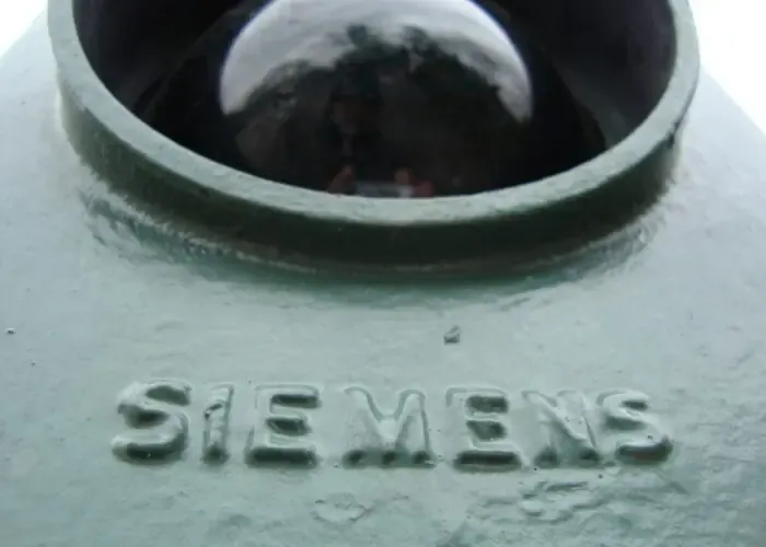 Siemens: Επενδύσεις εκατομμυρίων και 10.000 νέες θέσεις εργασίας για όλη την Ευρώπη