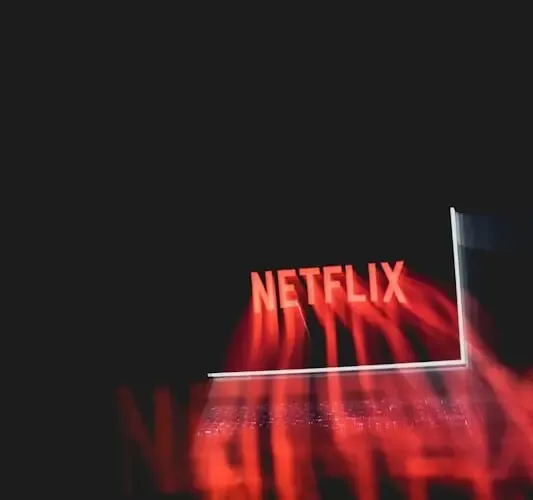 Εξοικονομήστε 20%: Το Netflix εγκαινιάζει νέα συνδρομή χαμηλού κόστους